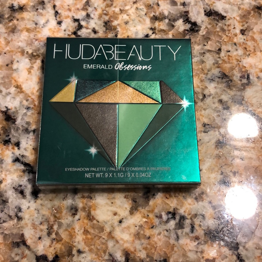 Huda emerald obsessions